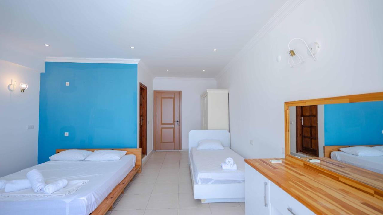 Ostello Sole'N Blu Kaş Esterno foto
