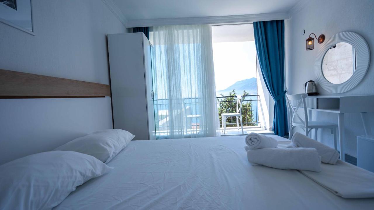 Ostello Sole'N Blu Kaş Esterno foto