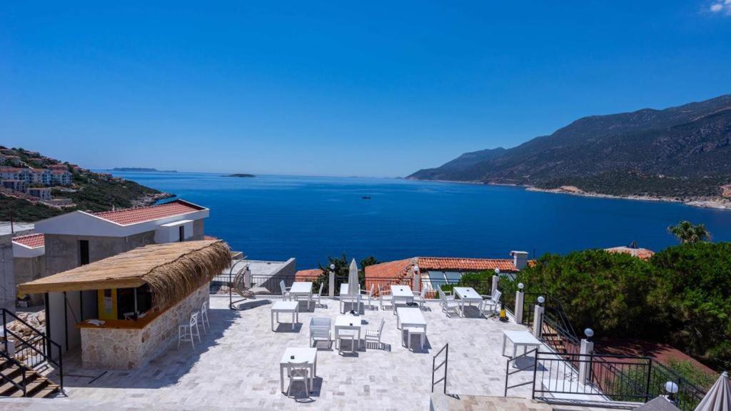 Ostello Sole'N Blu Kaş Esterno foto