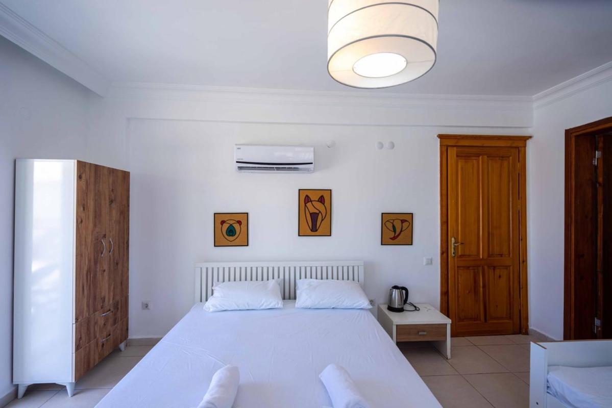 Ostello Sole'N Blu Kaş Esterno foto