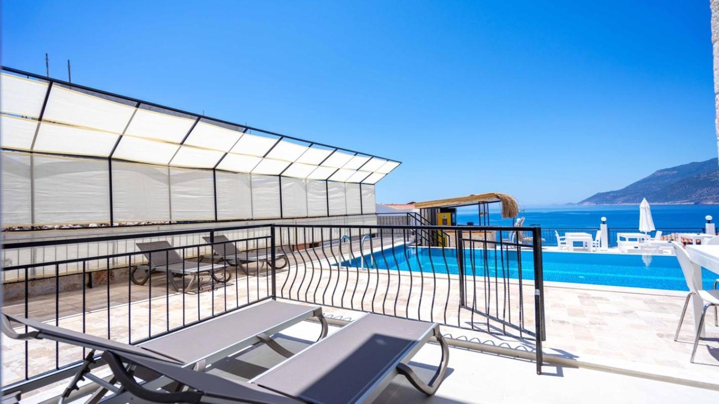 Ostello Sole'N Blu Kaş Esterno foto
